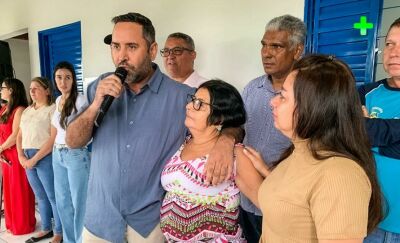Imagem da notícia Ampliando Sonhos: Prefeito Weliton Guimarães entrega a 15ª residência reformada à moradora Dona Marina em Alcinópolis 